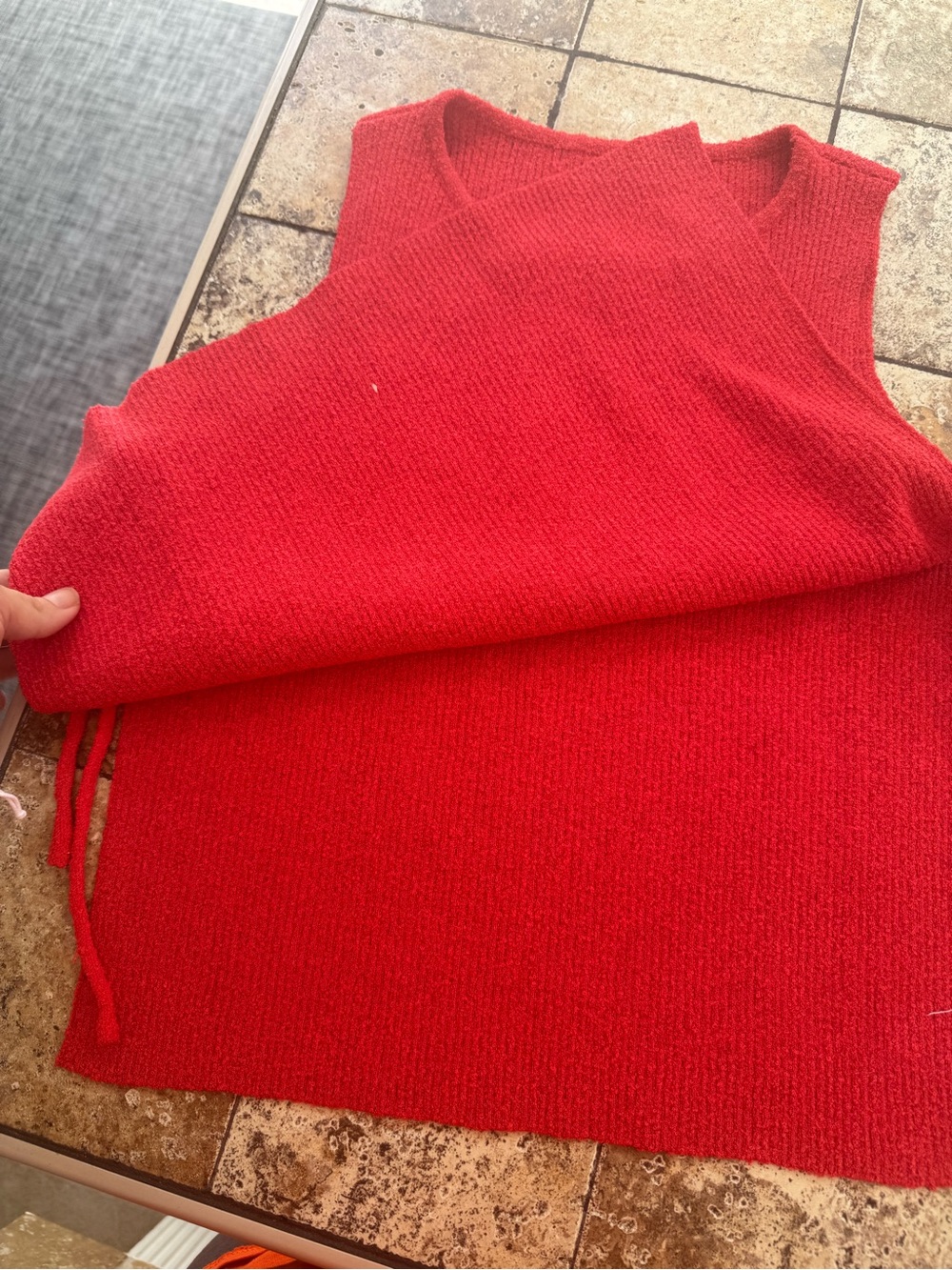 Commense Red Knit Sleeveless Tie-Side Top - Picture 5 of 6